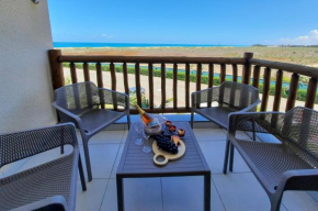 STUDIO LUXO VISTA MAR, 4 Pessoas, Ar Condicionado, Condomínio Pé na Areia Lazer COMPLETO, Cozinha Equipada, WIFI TOP - VG SUN CUMBUCO, Caucaia